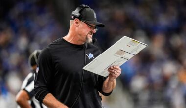 Dan Campbell to keep play-calling despite Lions' game management woes