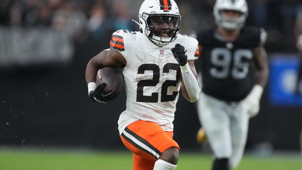 Get tickets to see Dylan Sampson vs. the 49ers