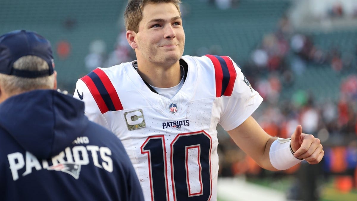 Drake Maye player props and odds