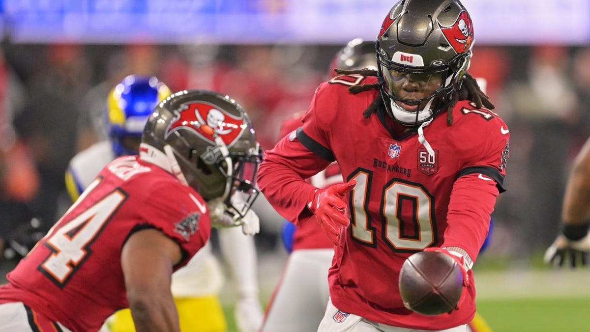 Get tickets to see Sean Tucker vs. the Cardinals