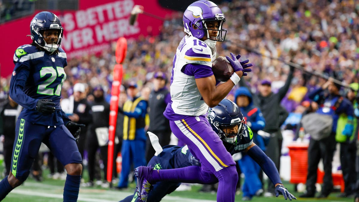 What positions do the Vikings have an edge at vs the Seahawks?