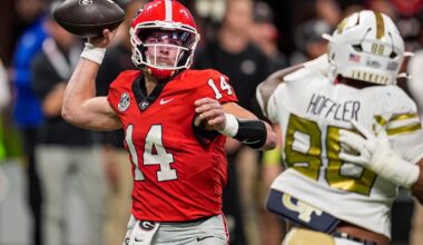 Bulldogs keeps CFP bye alive