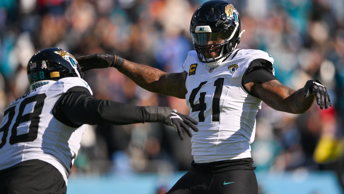 Jaguars DE Josh Hines-Allen was the glue for the defense vs. Titans