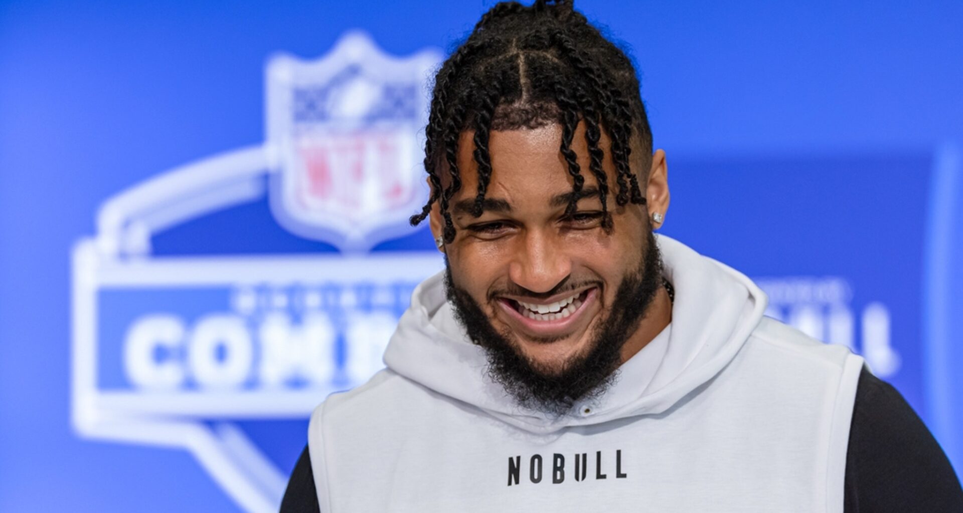 Dallas Cowboys Player Marshawn Kneeland Dead at 24