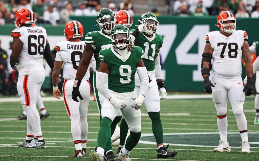 Will McDonald IV #9 of the New York Jets reacts after he sacks Dillon Gabriel #8 of the Cleveland Browns.