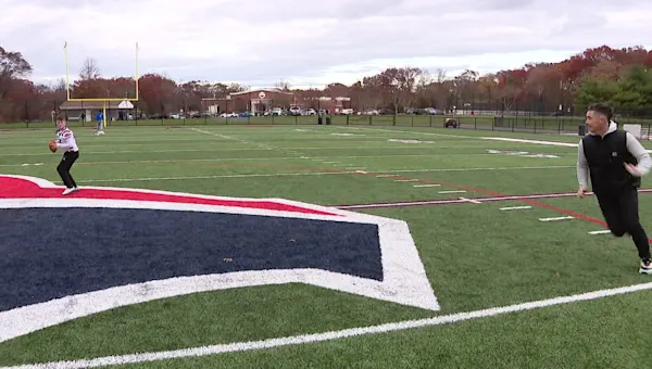 Smithtown football player gives thanks for new field