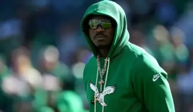 What happened to A.J. Brown? Eagles WR won’t apologize for criticizing offense on Twitch image