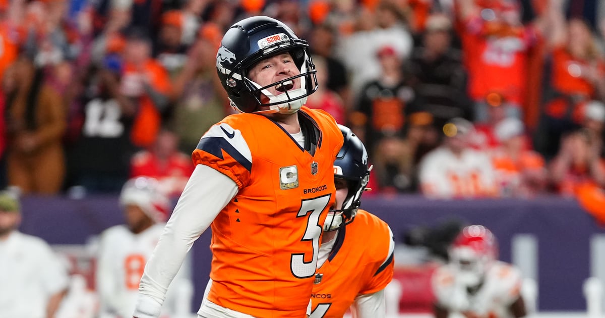 Denver Broncos sign kicker Wil Lutz to three-year extension
