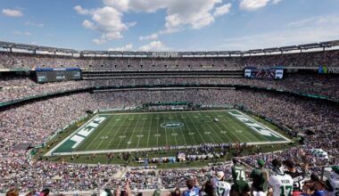 Jets fans express anger as Gang Green hikes season ticket prices