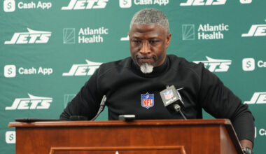 Despite record, Jets' Aaron Glenn says final six games are important