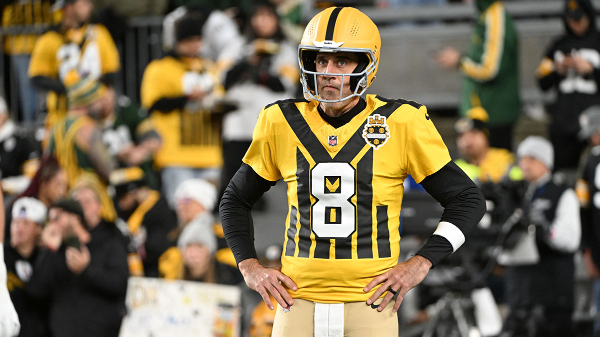 Pittsburgh Steelers quarterback Aaron Rodgers (8) warms up prior to the game against the Green Bay Packers at Acrisure Stadium.