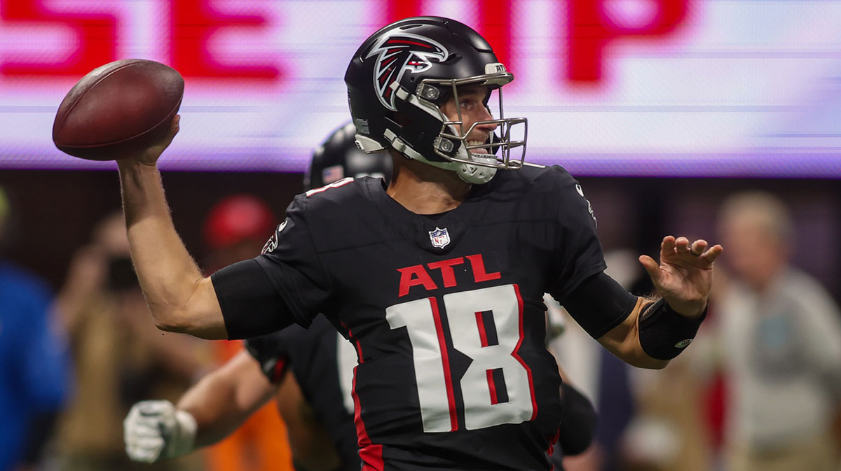 Oct 26, 2025; Atlanta, Georgia, USA; Atlanta Falcons quarterback Kirk Cousins (18) throws a pass against the Miami Dolphins in the first quarter at Mercedes-Benz Stadium. Mandatory Credit: Brett Davis-Imagn Images