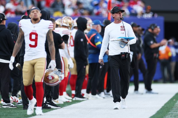 Head coach Kyle Shanahan of the San Francisco 49ers looks on against the New York Giants during the fourth quarter in the game at MetLife Stadium on Nov. 02, 2025 in East Rutherford, New Jersey. (Photo by Sarah Stier/Getty Images)