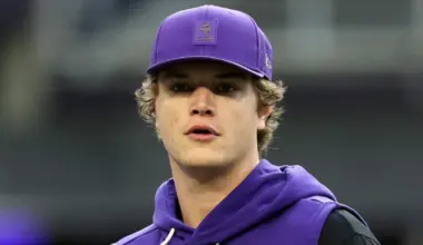 Vikings eye a ‘new Sam Darnold’ as JJ McCarthy continues to struggle during the 2025 NFL season