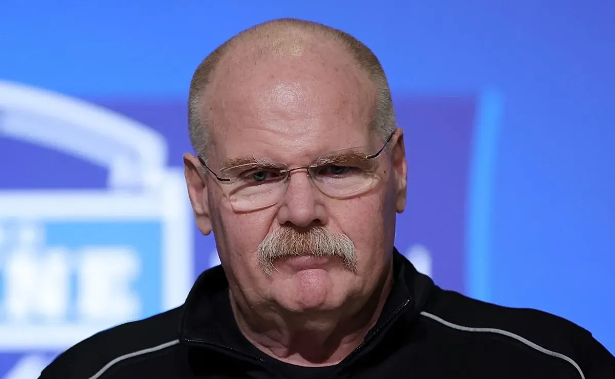 Are the Kansas City Chiefs eliminated from NFL playoffs after loss to Dallas Cowboys?