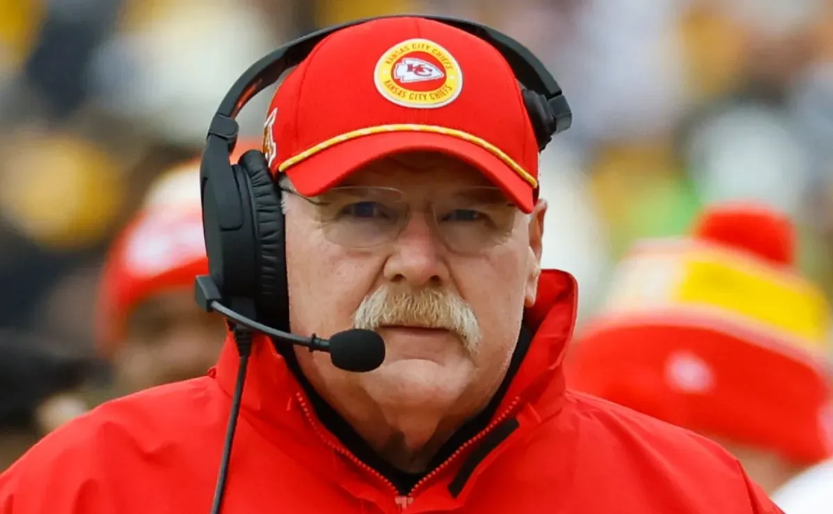 Andy Reid and Chiefs could reportedly lose Patrick Mahomes' key teammate for rest of the season due to injury