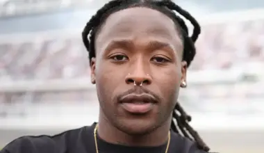 Why is Alvin Kamara not playing today for the Saints vs Dolphins in Week 13 of 2025 NFL season?
