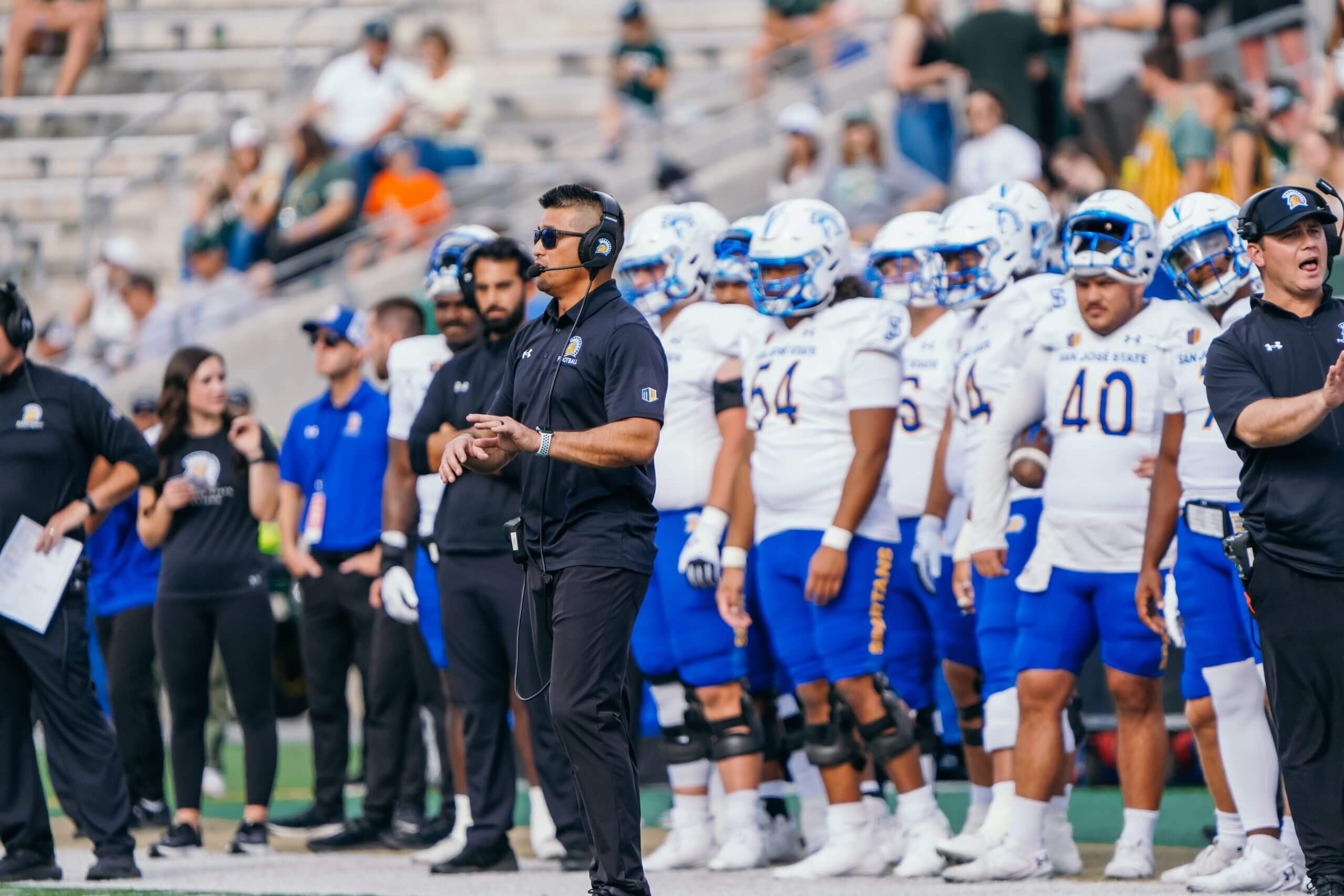 Craig Stutzmann calling offensive plays without his playsheet