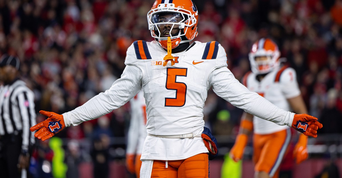 Illinois dropped from College Football Playoff rankings