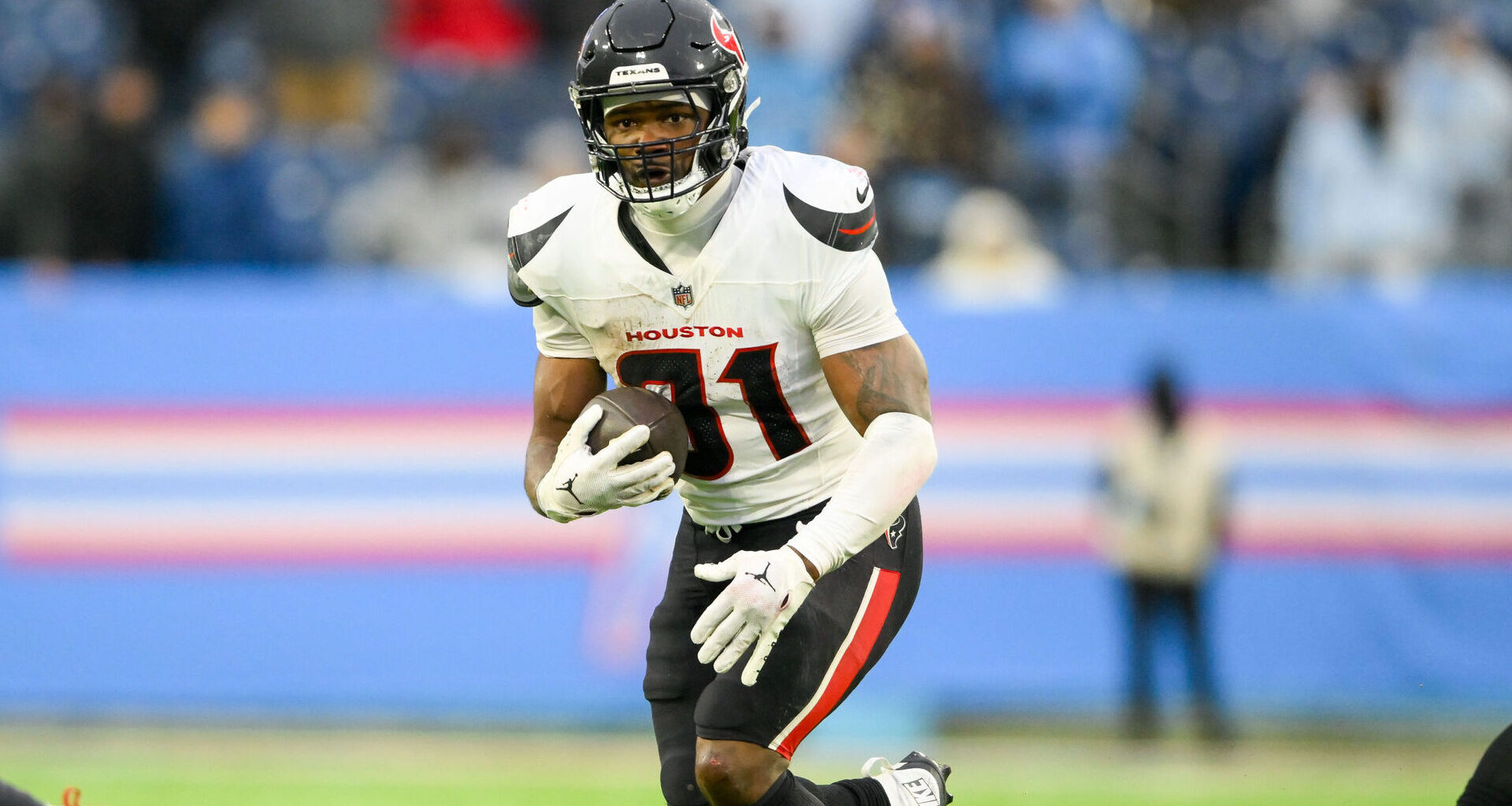 Potential Patriots Target Clears Waivers After Surprising Release