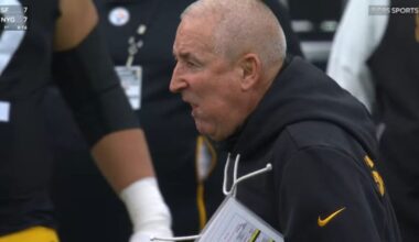 Big-Brained, Gum-Chewing Danny Smith Made A Brilliant Decision Sunday