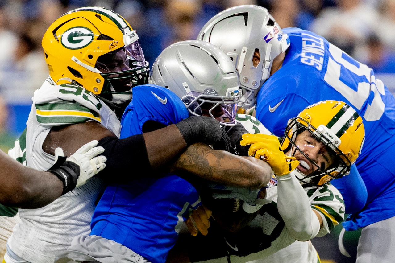 Detroit Lions vs. Green Bay Packers on Thanksgiving Day — Nov. 27, 2025