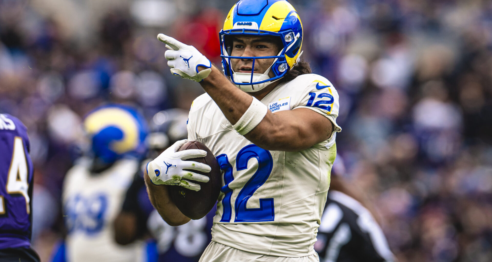 9-2 Rams Aim for Seventh Straight Win vs Panthers