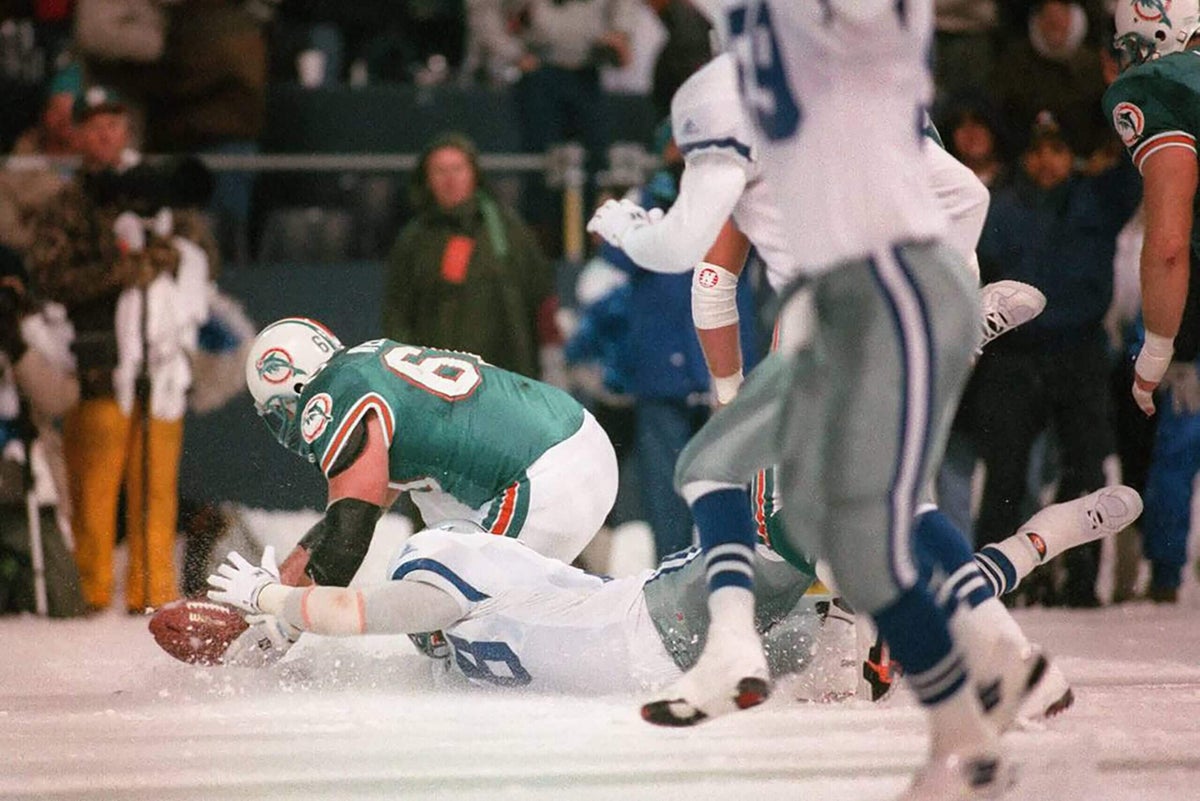 Leon Lett, Butt Fumble and the most iconic Thanksgiving moments in NFL history