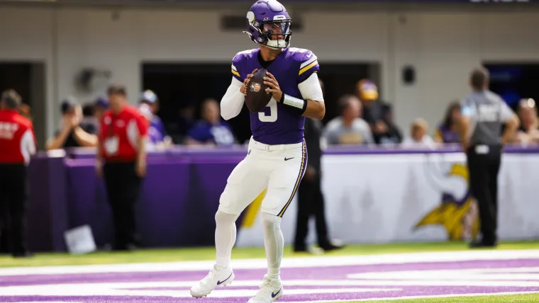Former high draft pick wants to join Vikings to battle QB JJ McCarthy for starting job image