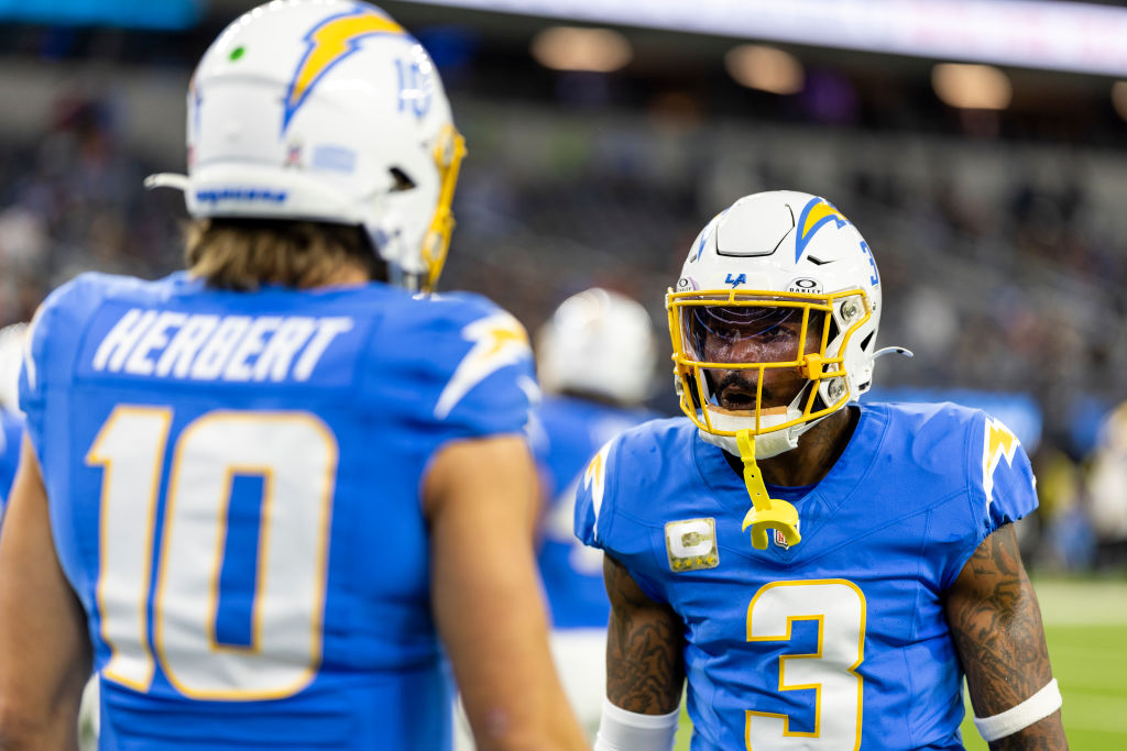 Los Angeles Chargers vs. Pittsburgh Steelers prediction, pick for NFL Week 10 on Sunday 11/09/25