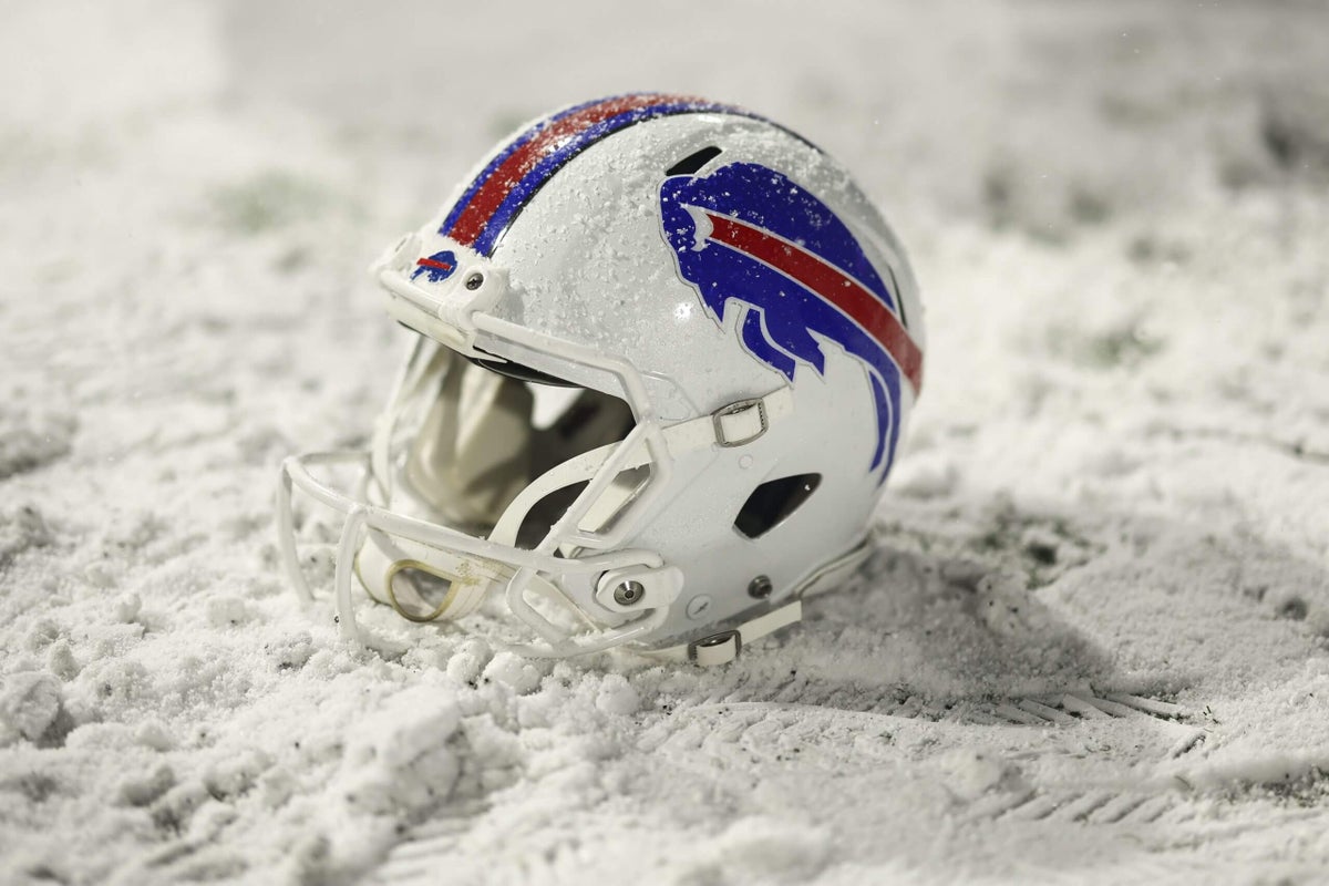 How the Buffalo Bills team, fans and city embraced their new Hallmark holiday rom-com