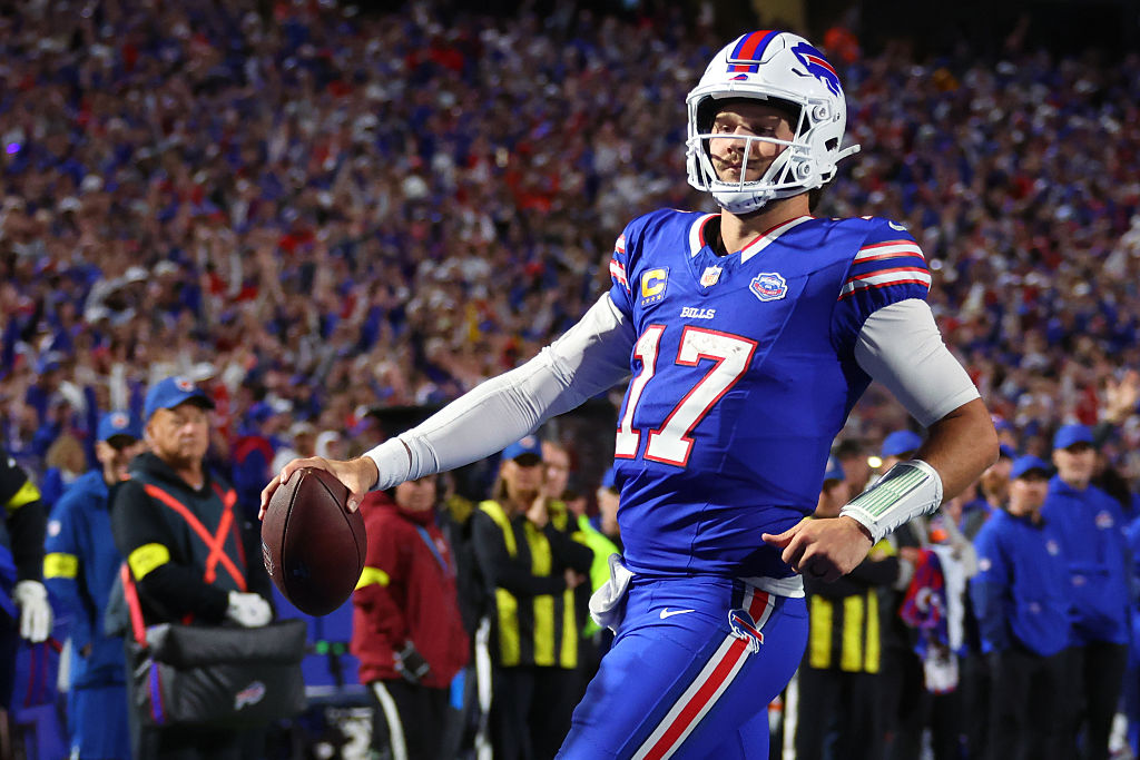 ORCHARD PARK, NEW YORK - SEPTEMBER 07: Josh Allen #17 of the Buffalo Bills runs the ball for a touchdown against the Baltimore Ravens during the fourth quarter at Highmark Stadium on September 07, 2025 in Orchard Park, New York. (Photo by Timothy T Ludwig/Getty Images)