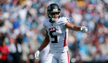 CHARLOTTE, NORTH CAROLINA - SEPTEMBER 21: Drake London #5 of the Atlanta Falcons lines up during an NFL 2025 game against the Carolina Panthers at Bank of America Stadium on September 21, 2025 in Charlotte, North Carolina. (Photo by Kara Durrette/Getty Images)