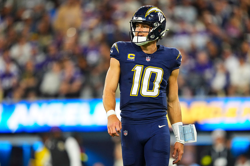 Los Angeles Chargers vs. Tennessee Titans prediction, pick for NFL Week 9 on Sunday 11/2/25