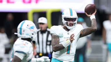 Miami Dolphins v Atlanta Falcons - NFL 2025