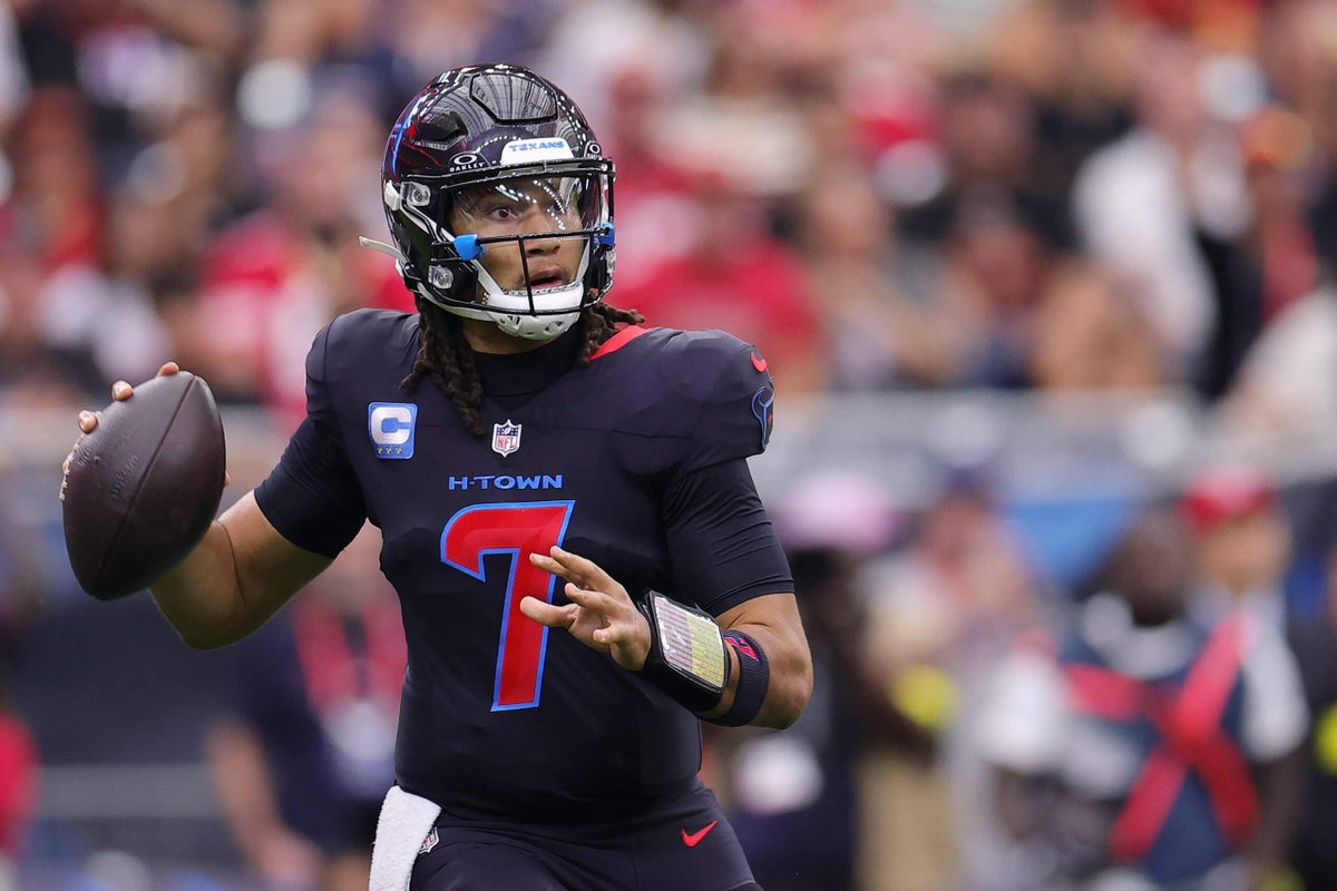 C.J. Stroud exits game after hard hit, being evaluated for concussion