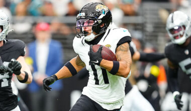 LAS VEGAS, NEVADA - NOVEMBER 02: Parker Washington #11 of the Jacksonville Jaguars runs against the Las Vegas Raiders during the first quarter of a game at Allegiant Stadium on November 02, 2025 in Las Vegas, Nevada. (Photo by Chris Unger/Getty Images)