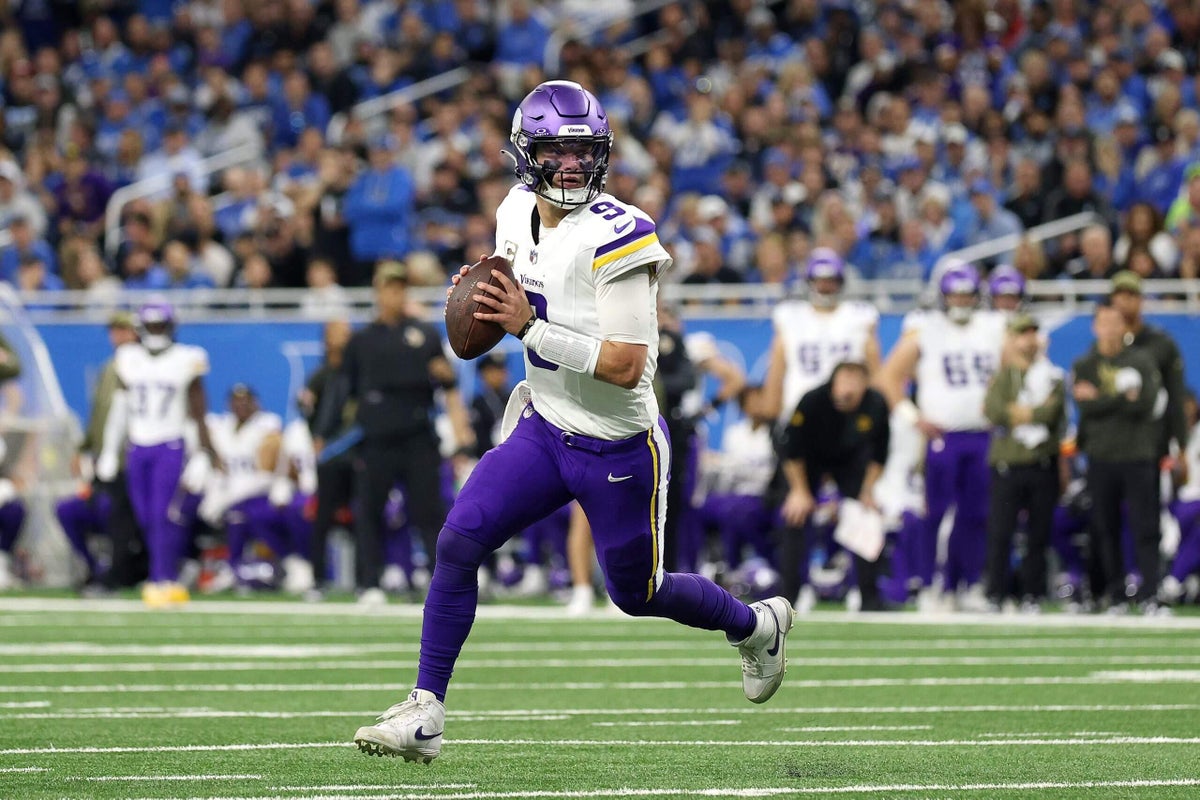 Vikings-Packers predictions: Does Minnesota have a chance amid J.J. McCarthy’s struggles?