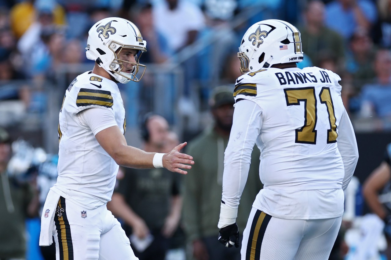 Saints head coach Kellen Moore praises Shough and Banks after self-scout bye week