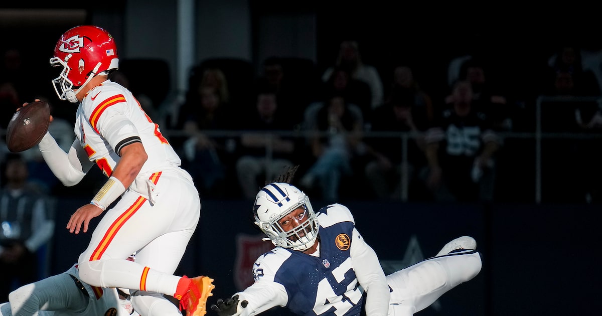 Why Cowboys DE Jadeveon Clowney’s performance vs. Chiefs was so impressive