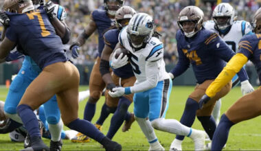 Carolina Panthers Shock Green Bay Packers on the Road 16-13