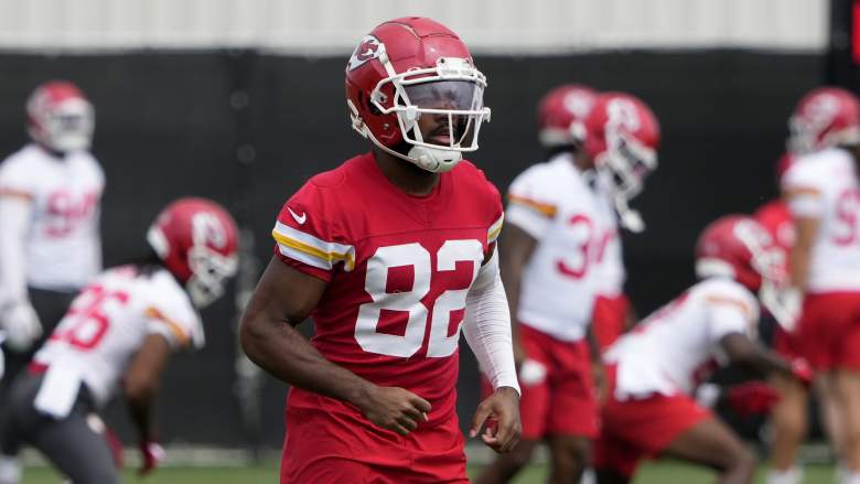 Chiefs release WR Jimmy Holiday ahead of Week 13 matchup with Cowboys.