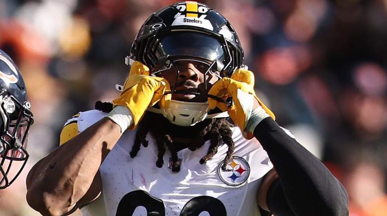 NFL free agency rumors discuss Steelers extending safety Kyle Dugger.