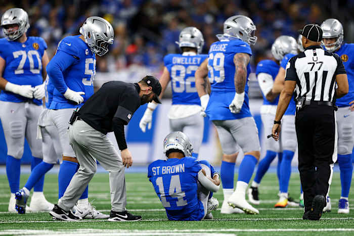 Detroit Lions WR Amon-Ra St. Brown avoids injured reserve, could return sooner than expected