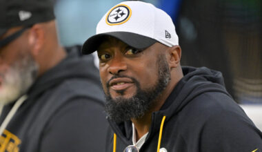 Mike Tomlin Issues Heartwarming Thanksgiving Offer To Steelers