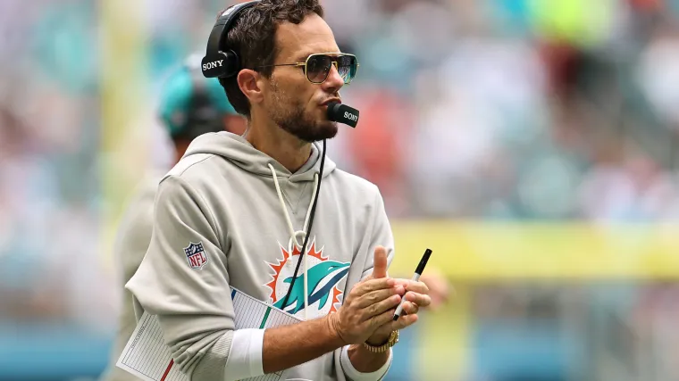 Mike McDaniel reveals why Dolphins had lackluster NFL trade deadline image
