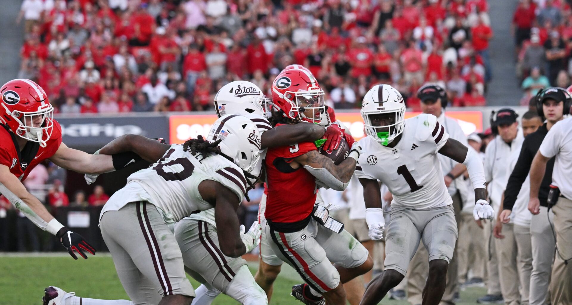Georgia favored at Mississippi State, but only by single digits