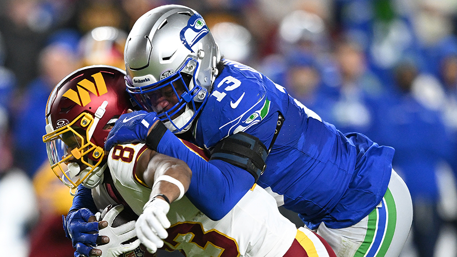 Seattle Seahawks Ernest Jones IV tackle Washington Commanders 2025...