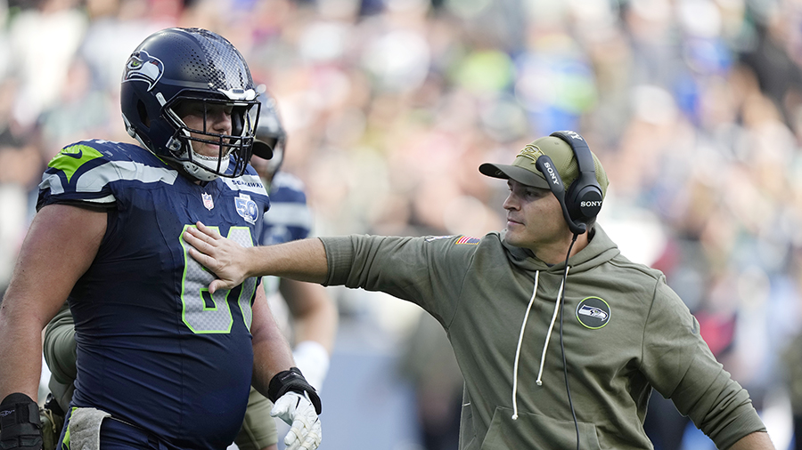 Seattle Seahawks Jalen Sundell injury Arizona Cardinals 2025...