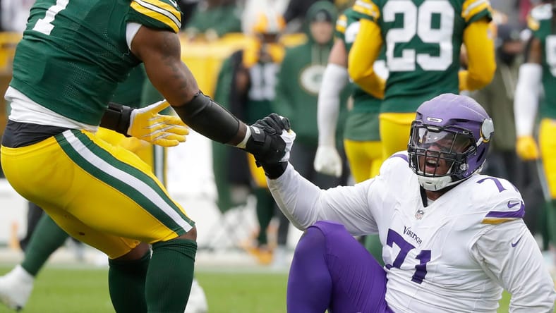 Christian Darrisaw, Minnesota Vikings